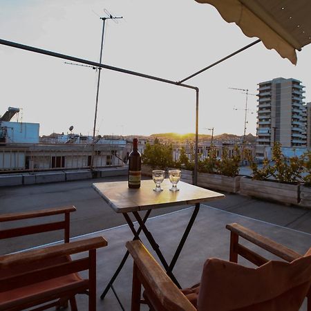 Loft Condo Next To Metro Station. Amazing View! เอเธนส์ ภายนอก รูปภาพ
